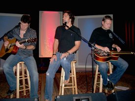 Joe Nichols sings on the Crook & Chase show